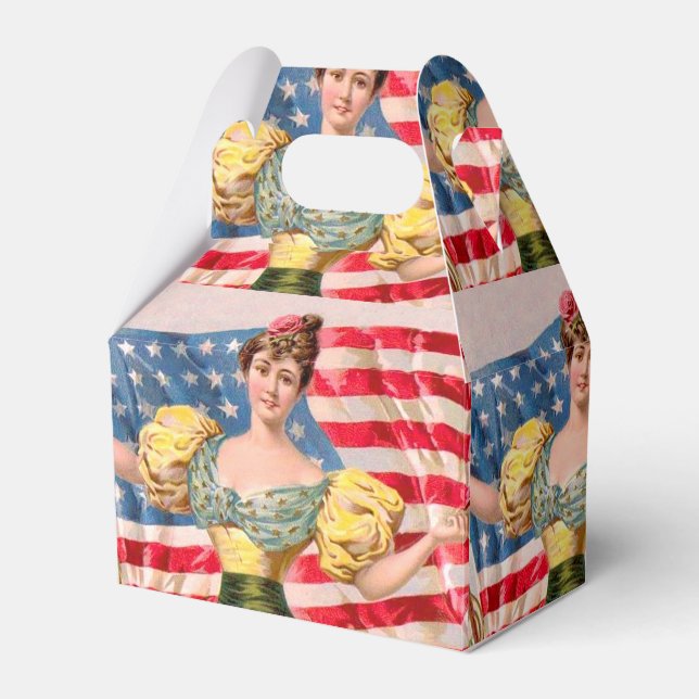 American Flag Lady Liberty Independence  Favour Box (Front Side)