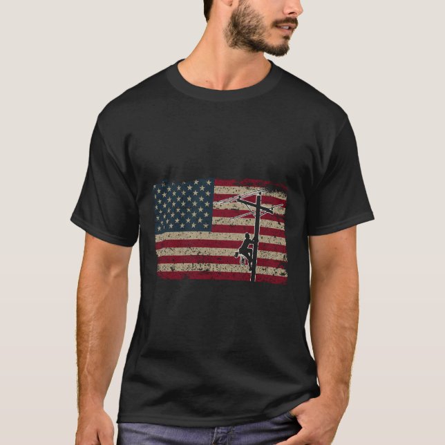 American Flag Lineman Gift I Patriotic Electrician T-Shirt (Front)