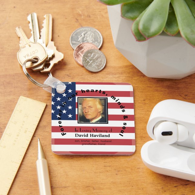 American Flag Memorial Keychain HAMbWG (Desk)