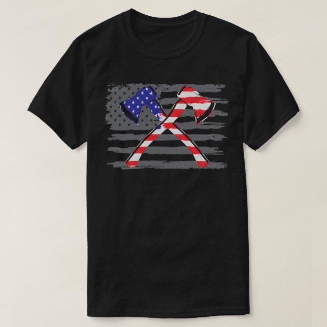 American Flag Patriotic Axe Throwing Gift Idea T-Shirt (Design Front)