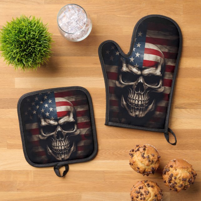 American Flag Skull  Oven Mitt & Pot Holder Set (Top Down)