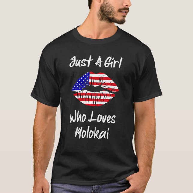 American Lip Flag Girl Kiss Love Hawaii Molokai T-Shirt (Front)