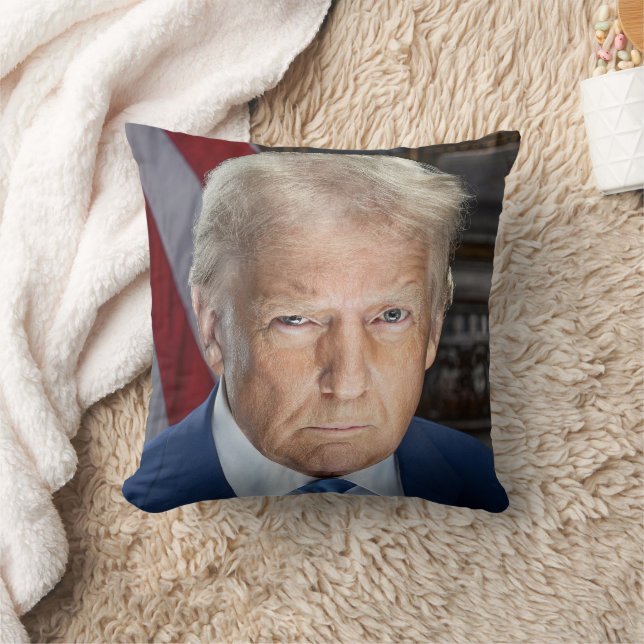 American President Donald Trump Photo 2025 Cushion (Blanket)