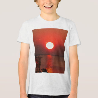 American Traditional Tattoo Design T-Shirt – Bold, Tri-Blend Shirt