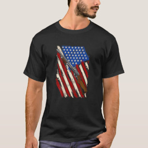 American Usa Shotgun Flag On Back Clay Pigeon Shoo T-Shirt