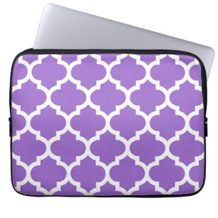 Amethyst White Moroccan Quatrefoil Pattern #5 Laptop Sleeve
