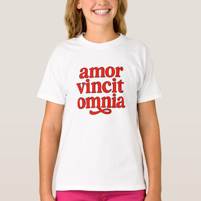 Amor vincit omnia T-Shirt (Front)