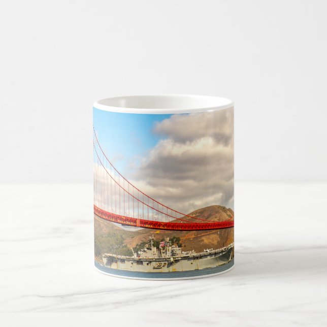 AMPHIBIOUS ASSAULT SHIP – LHD-6 Mug (Center)