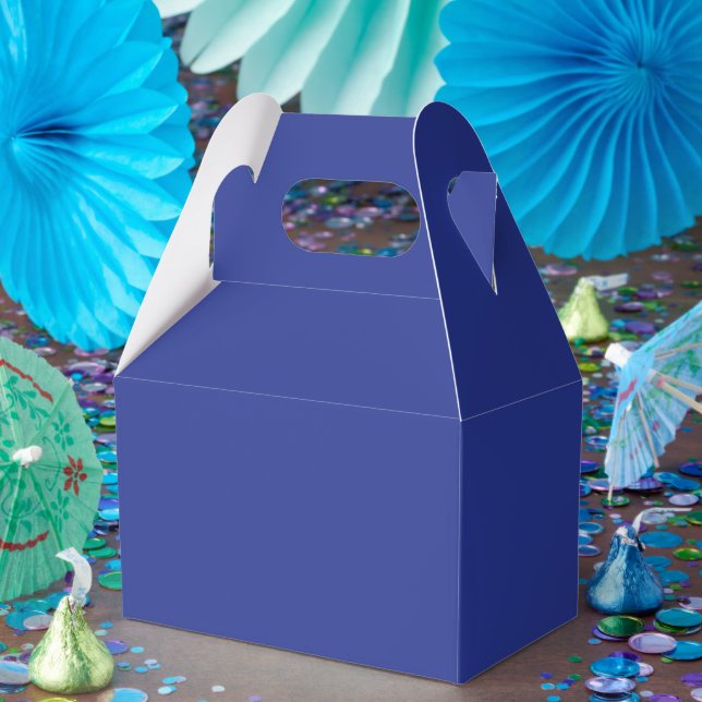 an aeroplane flying in the sky favour box (Party)