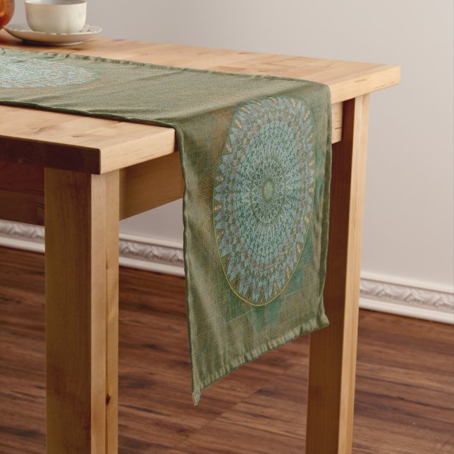 An initiation of the mass circle medium table runner (In Situ)