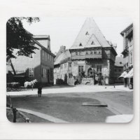 An old Hotel in the Town Square, Goslar, c.1910
