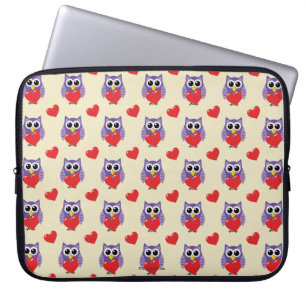 An Owly Love Pattern Laptop Sleeve