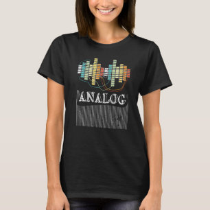 Analogue Synthesizer Music Retro Vintage Outfit T-Shirt