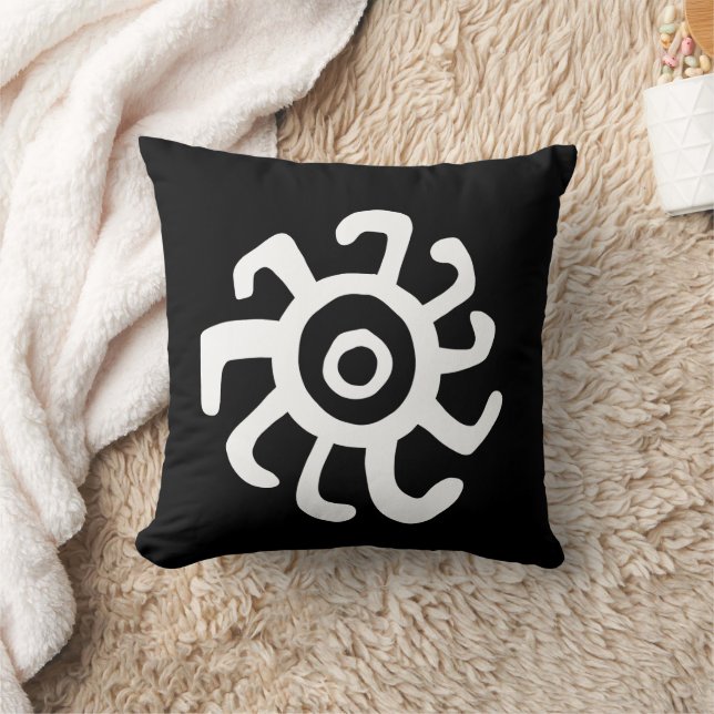 ancient sun idol geoglyph symbol petroglyph amerin cushion (Blanket)