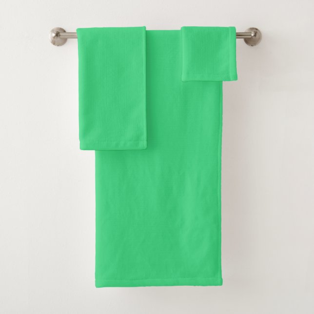 Android green (solid colour)  bath towel set (Insitu)