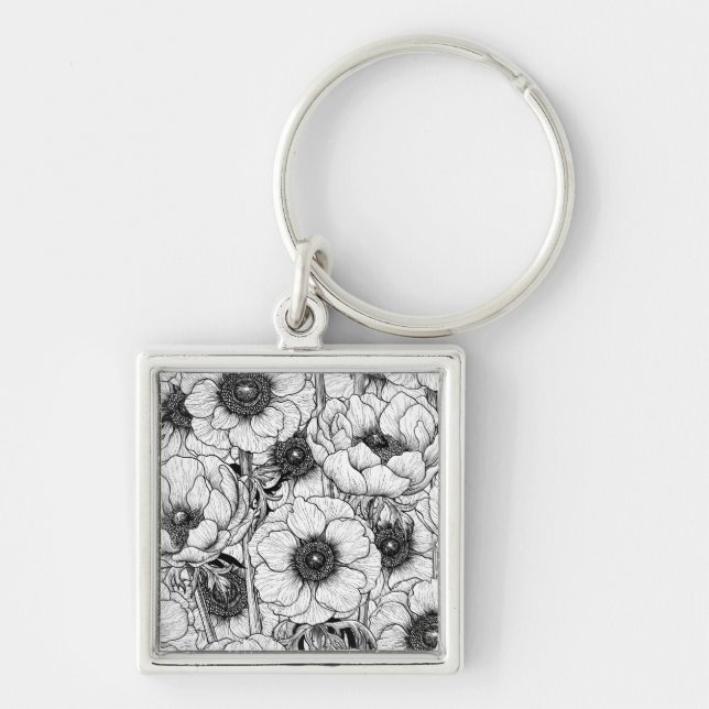 Anemone garden in black and white key ring (Front)