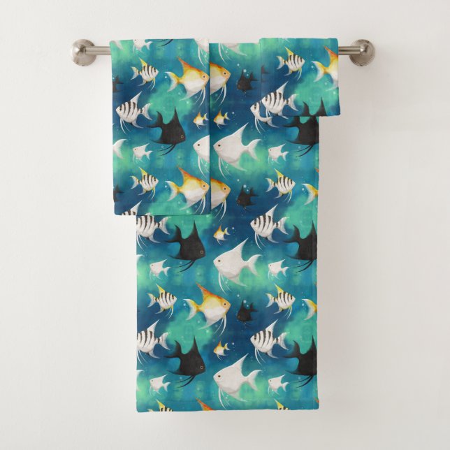 Angelfish Aquarium Pattern Bath Towel Set (Insitu)