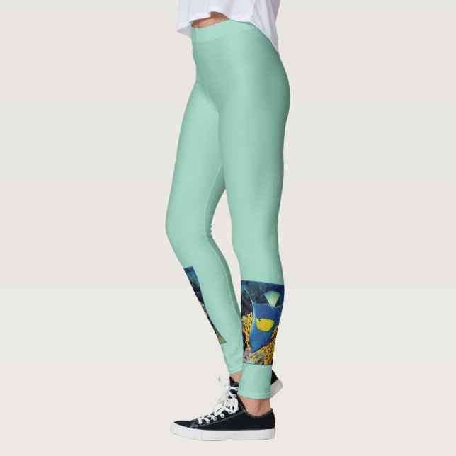 Angelfish at coral reef - Photographic design |  Leggings (Left)