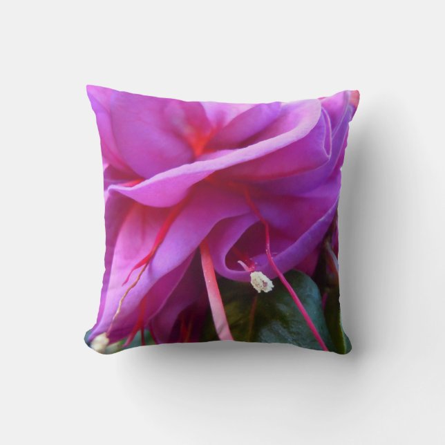 ANGLED FUSCHIA CUSHION (Front)