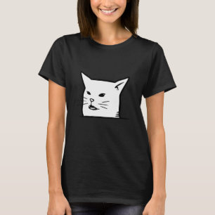Angry women yelling at confused cat at dinner tabl T-Shirt