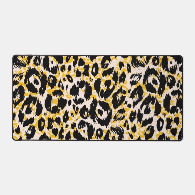 Animal print pattern desk mat (Front)