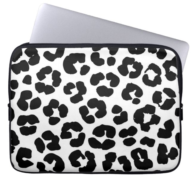 Animal print pattern laptop sleeve (Front)