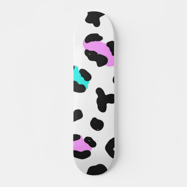 Animal print pattern skateboard (Front)