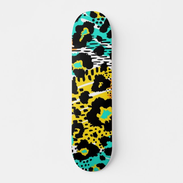 Animal print pattern skateboard (Front)