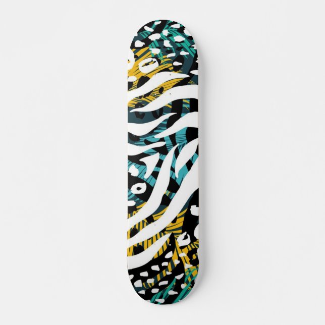 Animal print pattern skateboard (Front)