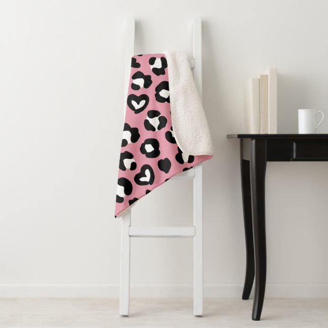 Animal Print, Pink Leopard, Cheetah Spots, Hearts Sherpa Blanket (In Situ)