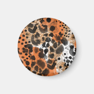 Animal skin: creative leopard pattern. magnet