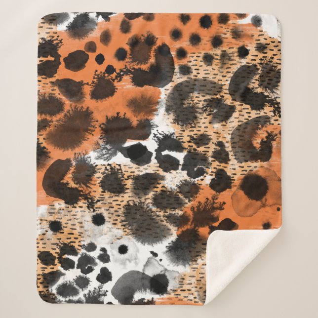 Animal skin: creative leopard pattern. sherpa blanket (Front)