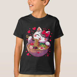Anime Cat Eating Ramen Noodles With Hearts Valenti T-Shirt