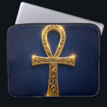 Ankh Symbol Bedeutung – Schlüssel des Lebens´10 Laptop Sleeve<br><div class="desc">Das Ankh (☥) ist ein altes ägyptisches Symbol für Leben,  Unsterblichkeit und göttliche Kraft. Es wurde von Gottheiten wie Isis und Osiris getragen und steht für ewiges Leben.</div>