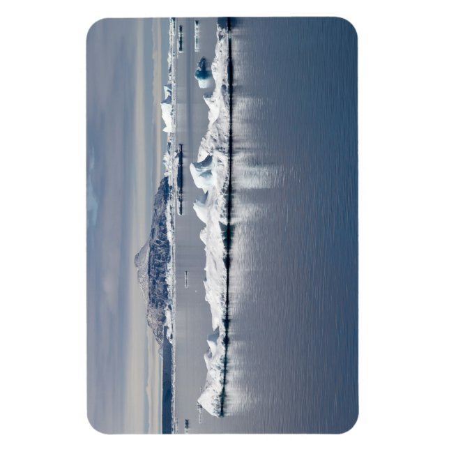 Antarctica landscape magnet (Vertical)