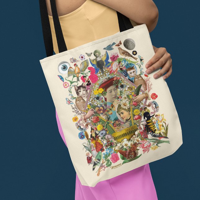 Antiquarian Shoulder Tote Bag (Person carrying tote bag)