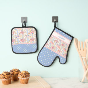 Antique Cottage Roses Blue and White Hearts Oven Mitt & Pot Holder Set