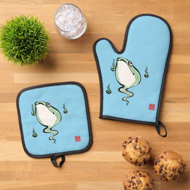 Antique Origin Story Grumpy Frog Japanese Toad Oven Mitt & Pot Holder Set (Top Down)
