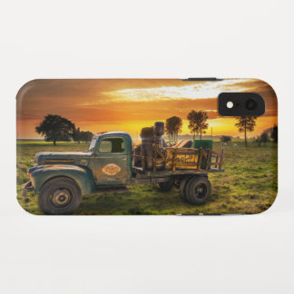 Antique Pickup in the Countryside Case-Mate iPhone Case