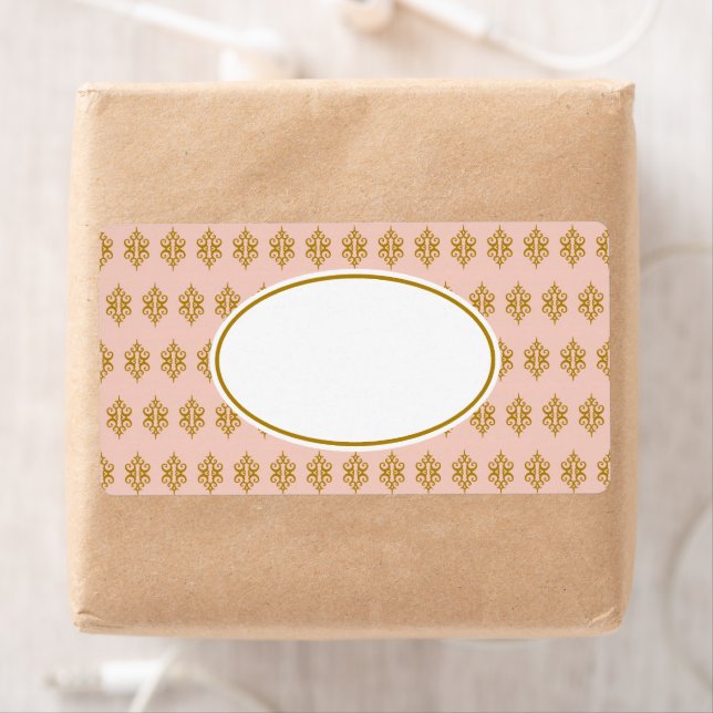 Antique Pink Lace Labels (Insitu)
