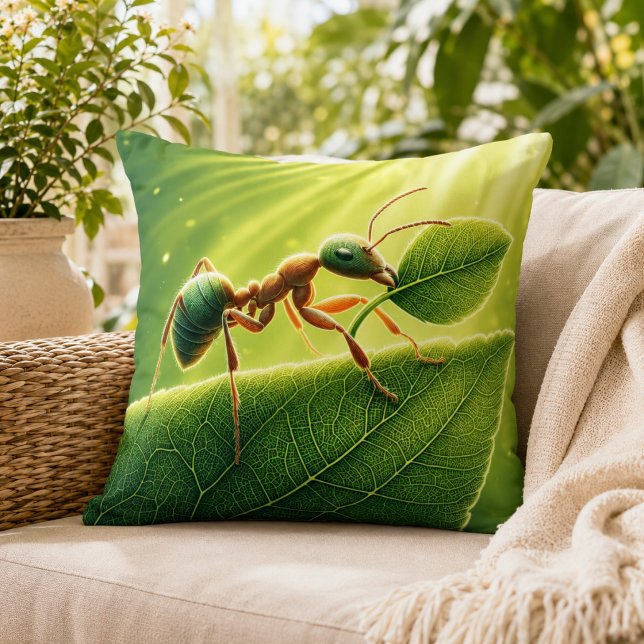  Ants in Wonderland Pillow (Ants in Wonderland Pillow)