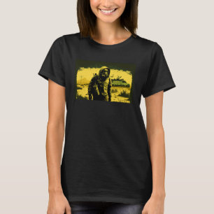 Apocalyptic Prepper Surviving Doomsday Men Women G T-Shirt