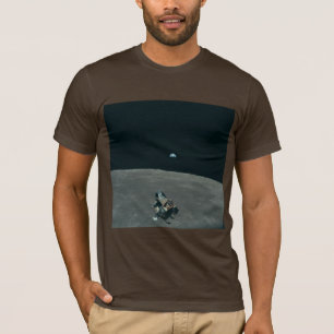 Apollo Lunar Lander and Earthrise Over Moon     T-Shirt