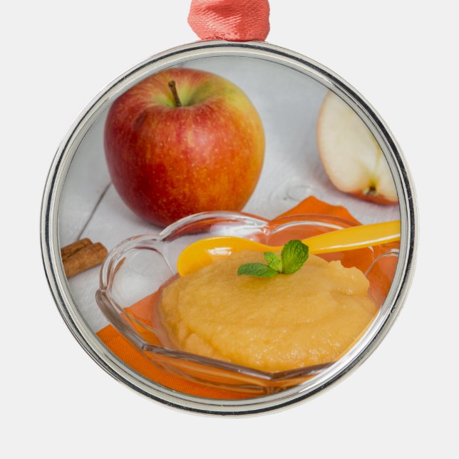 Applesauce with cinnamon and orange spoon metal tree decoration (Front)