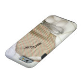 Apron with eggs and whisk Case-Mate iPhone case (Bottom)