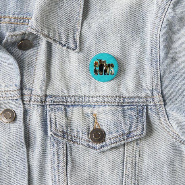 Aqua Blue Cows Picture Logo With Cows,  3 Cm Round Badge (In Situ)