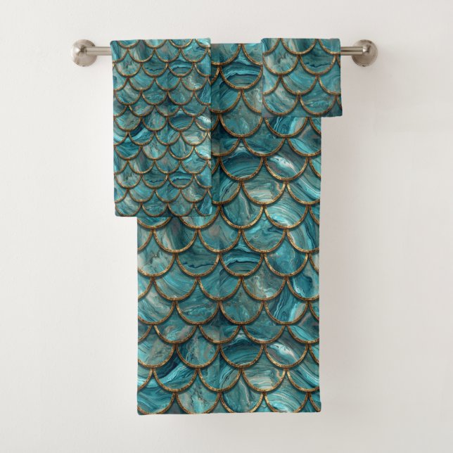 Aqua Pearlescent & Gold Mermaid Scale Pattern  Bath Towel Set (Insitu)