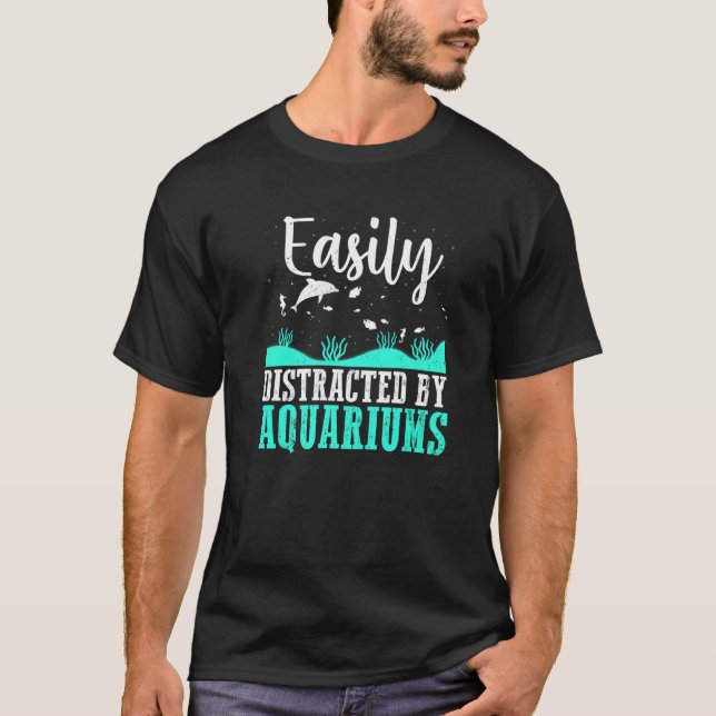 Aquariums Easily Distracted  Fish Tank  Fish (Front)