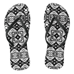 Arabesque Mosaic Tile Pattern Black and White Jandals
