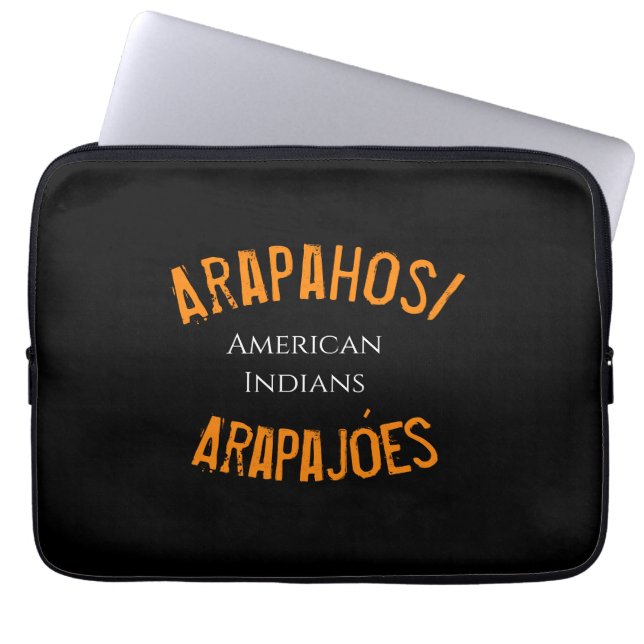 Arapahos/Arapajóes american indians T-Shirt Hoodie Laptop Sleeve (Front)